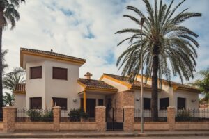 Villa mediterránea en Marbella financiada con capital privado gracias a Palma Finance para compra en subasta